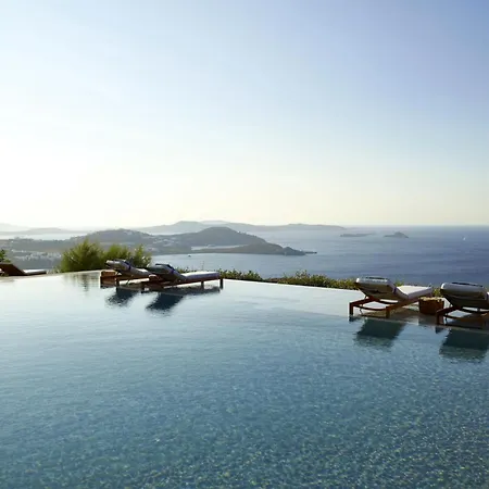 Cellestiall * Ornos (Mykonos)